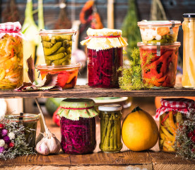 10 Tips to Start a Canned Food Business